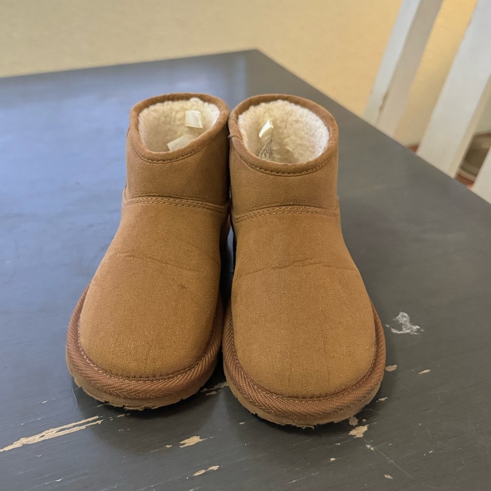 GAP - Cozy Ankle Boots Cognac - Size 11 Toddler